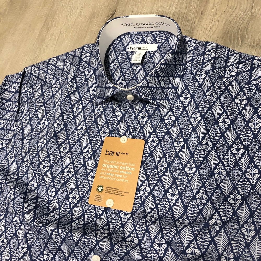 Mens button up shirt NWT
